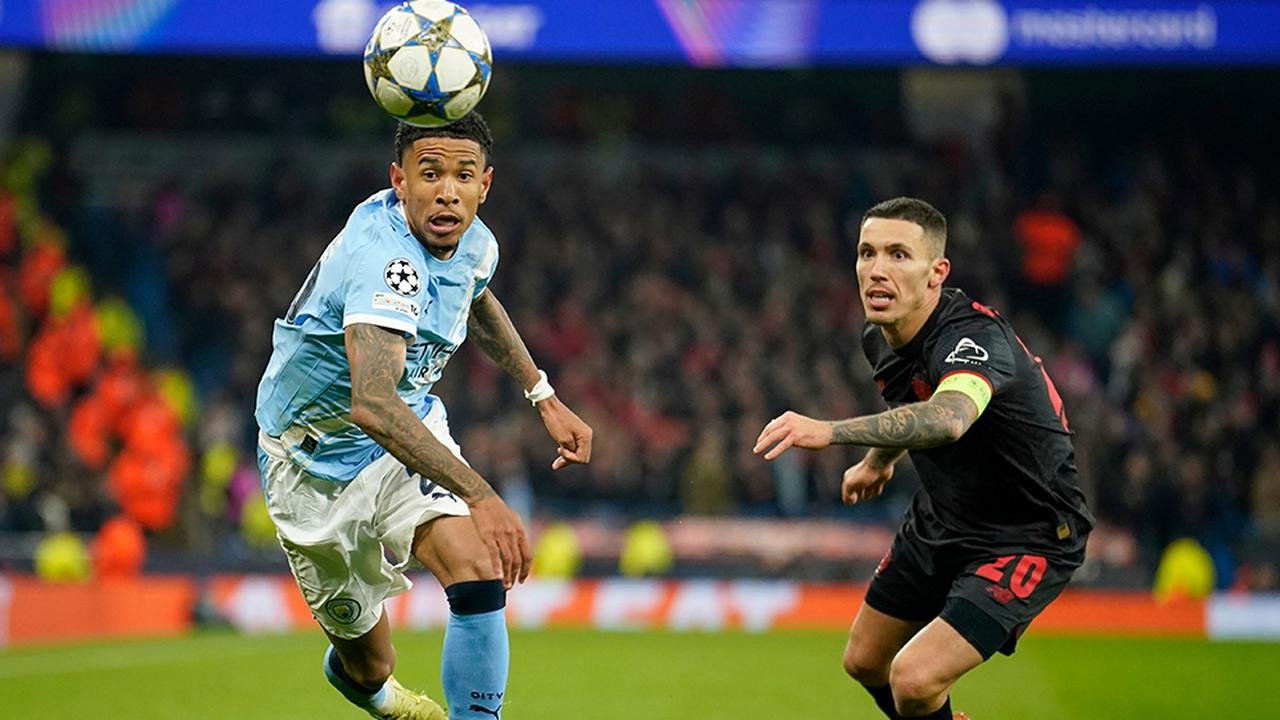 Leverkusen Permalukan Manchester City 2-0 di Etihad: Grimaldo & Schick Jadi Penentu