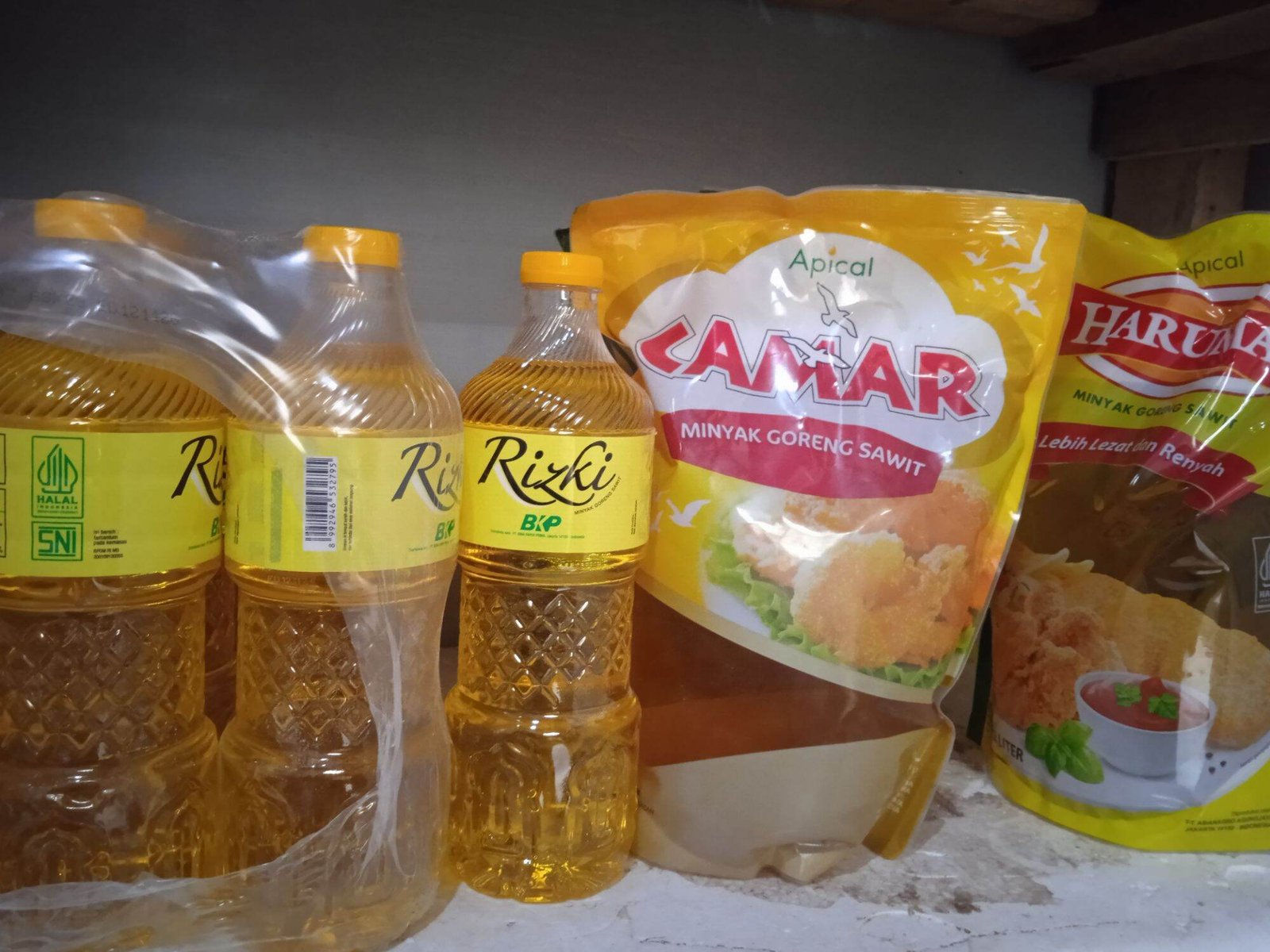 Harga Minyak Goreng November 2025 Stabil Tinggi, Minyakita di Atas HET