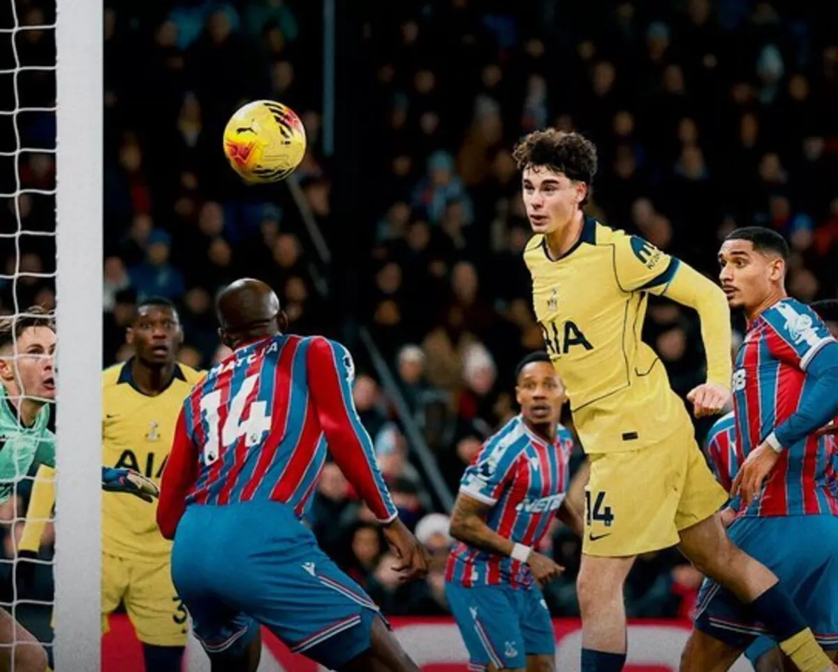 Tottenham Kalahkan Crystal Palace 1-0, Archie Gray Cetak Gol Tunggal