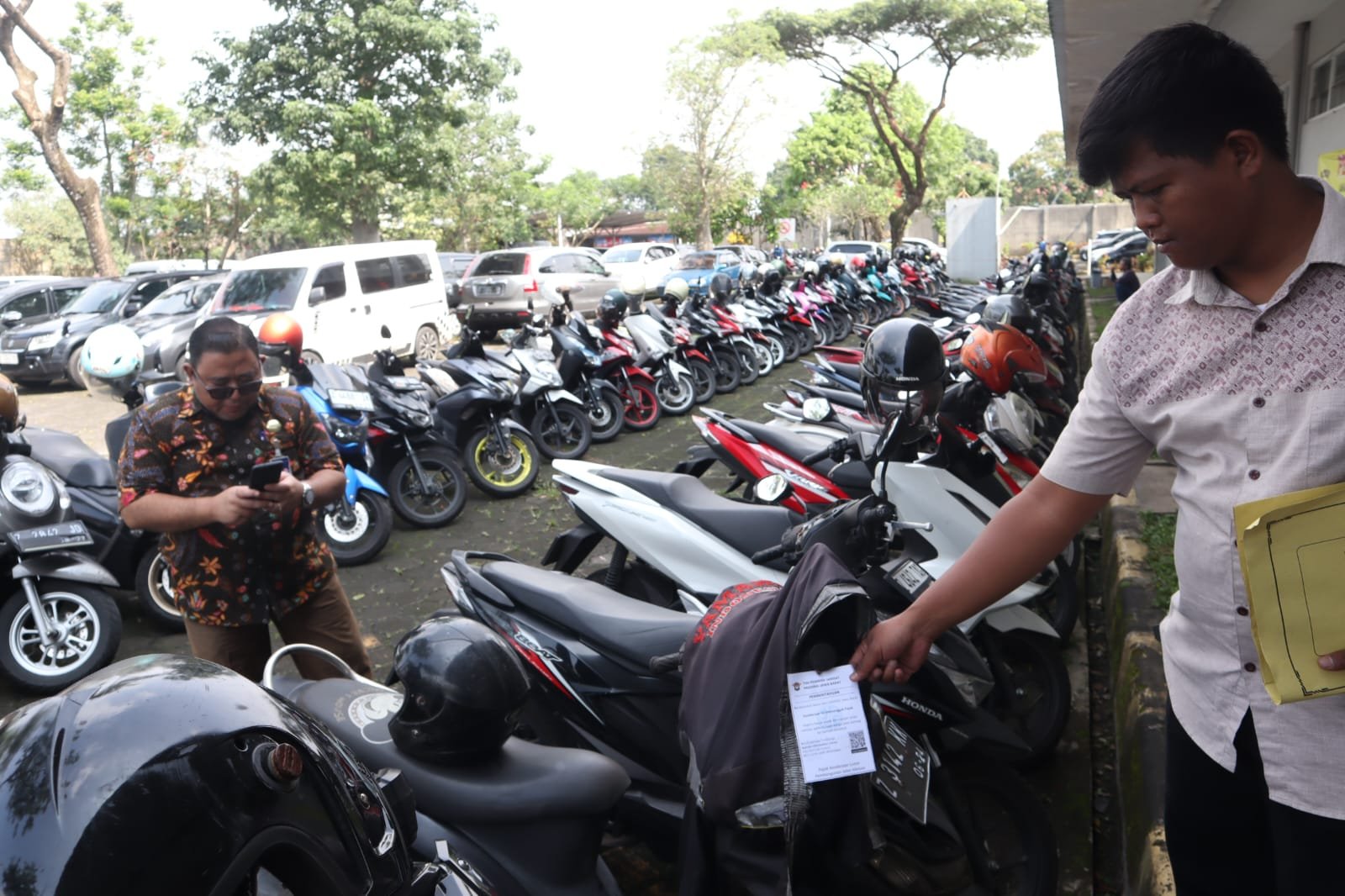 Tingkatkan Kepatuhan Pembayaran PKB dan SWDKLLJ, PT Jasa Raharja Tasikmalaya Laksanakan Panah Pasopati di RSU Tasik Medika Citratama