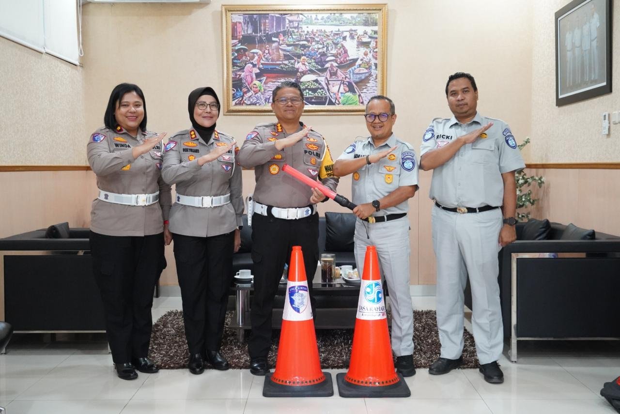 Jasa Raharja Kalsel Perkuat Keselamatan Lalu Lintas melalui Dukungan Sarana Operasional