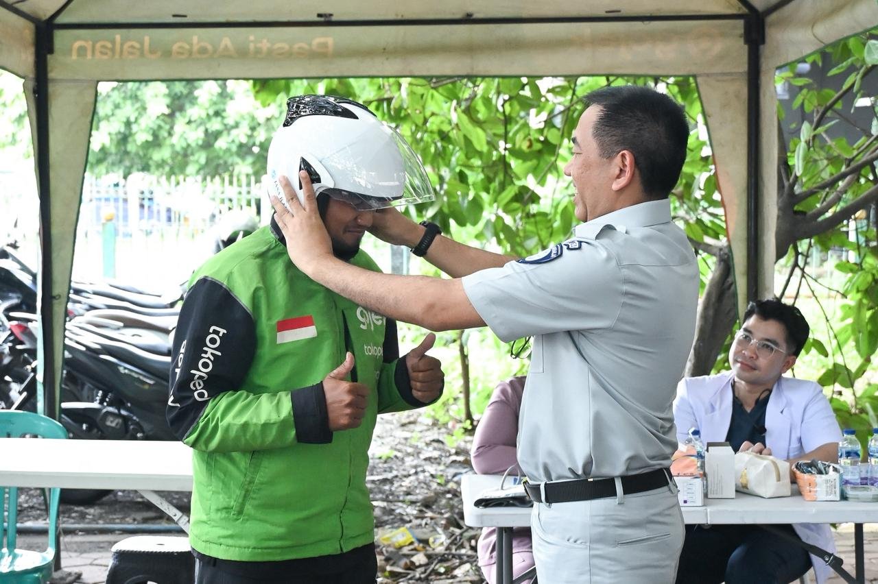 Kolaborasi Budaya Safety di Jalan Raya, Jasa Raharja Hadir diTengah Komunitas Ojol Rawa Buaya, Jakarta