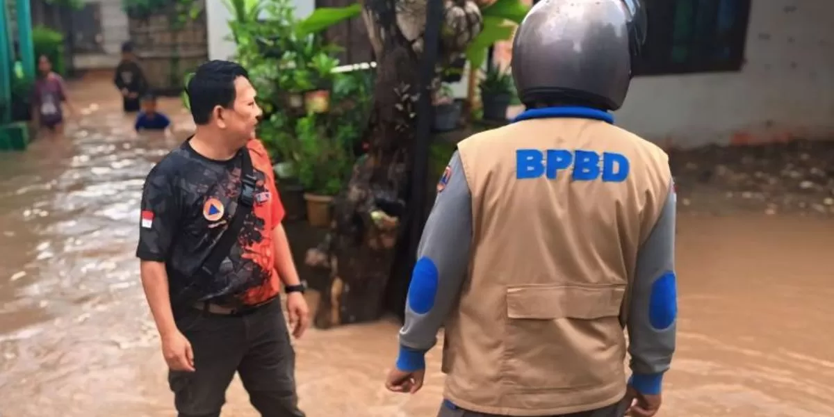 Banjir Akibat Hujan Lebat, Ribuan Rumah Warga di Muara Enim Terendam