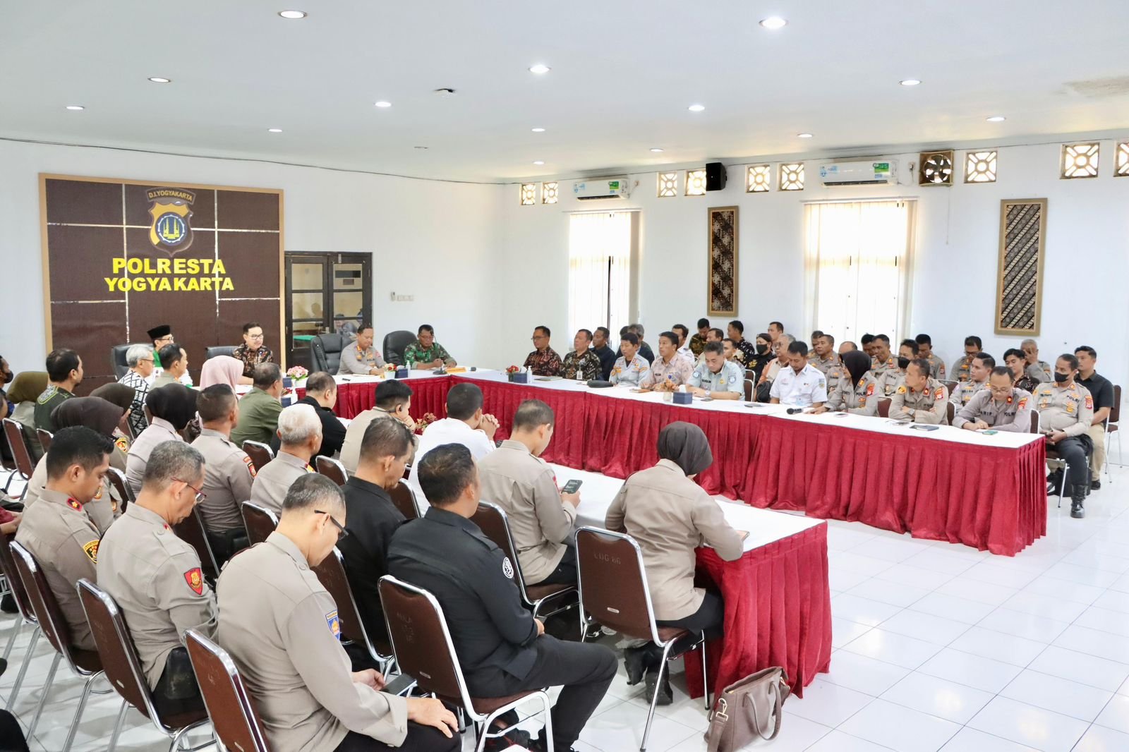 Jelang Lebaran 2026, Jasa Raharja Perkuat Sinergi dalam Rakor Eksternal Operasi Ketupat Progo di Yogyakarta