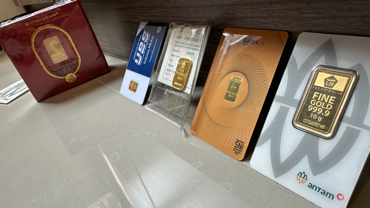 Emas UBS dan Galeri24 Melemah, Antam Muncul Lagi di Pegadaian