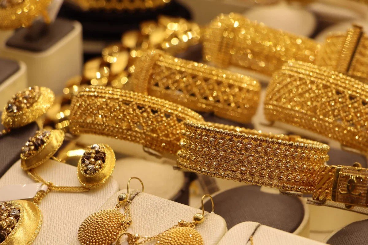 Update Harga Emas Perhiasan Hari Ini, Rabu 3 Maret 2026 di Raja Emas dan Laku Emas