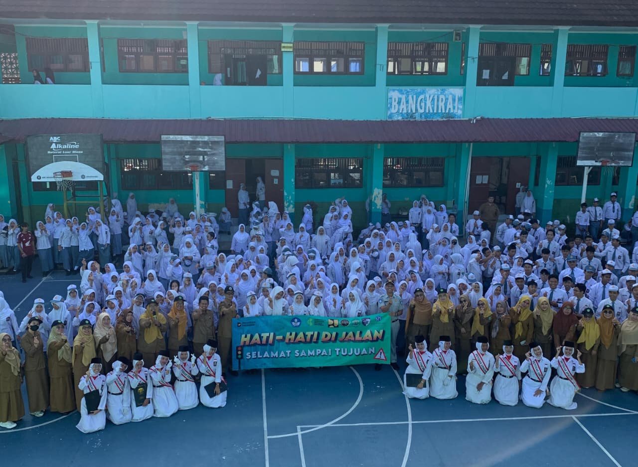 Bangun Kesadaran Keselamatan Berkendara, PT Jasa Raharja Kanwil Kalimantan Timur Gelar Safety Campaign di Siswa SMKN 2 Balikpapan