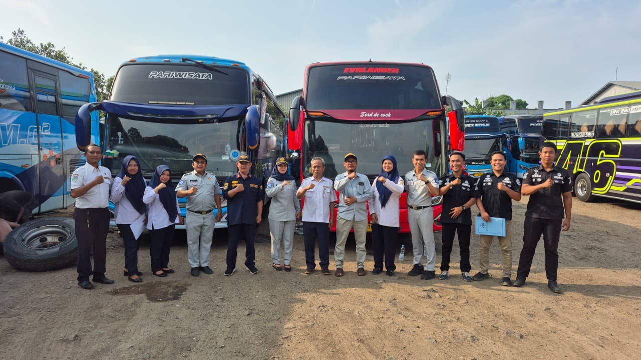 Pastikan Keselamatan Jamaah Haji, Dilaksanakan Rampcheck Armada Bus di Pool PT Armada Jaya Perkasa Kota Serang