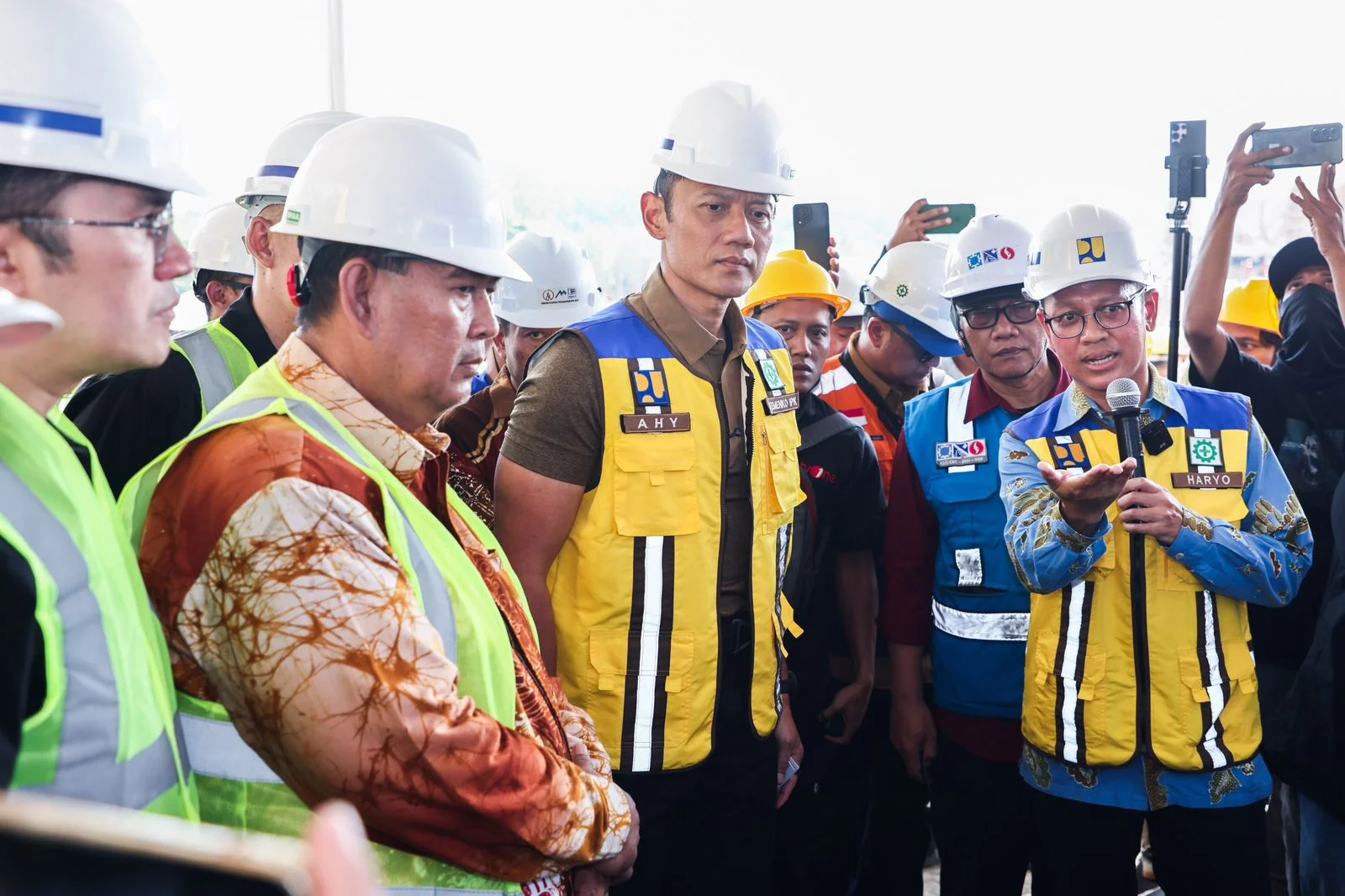 Menko IPK Dorong Sekolah Rakyat Perluas Akses Pendidikan Masyarakat Miskin