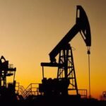 Minyak Brent dan WTI Jatuh Usai Iran Pastikan Selat Hormuz Aman Dilalui