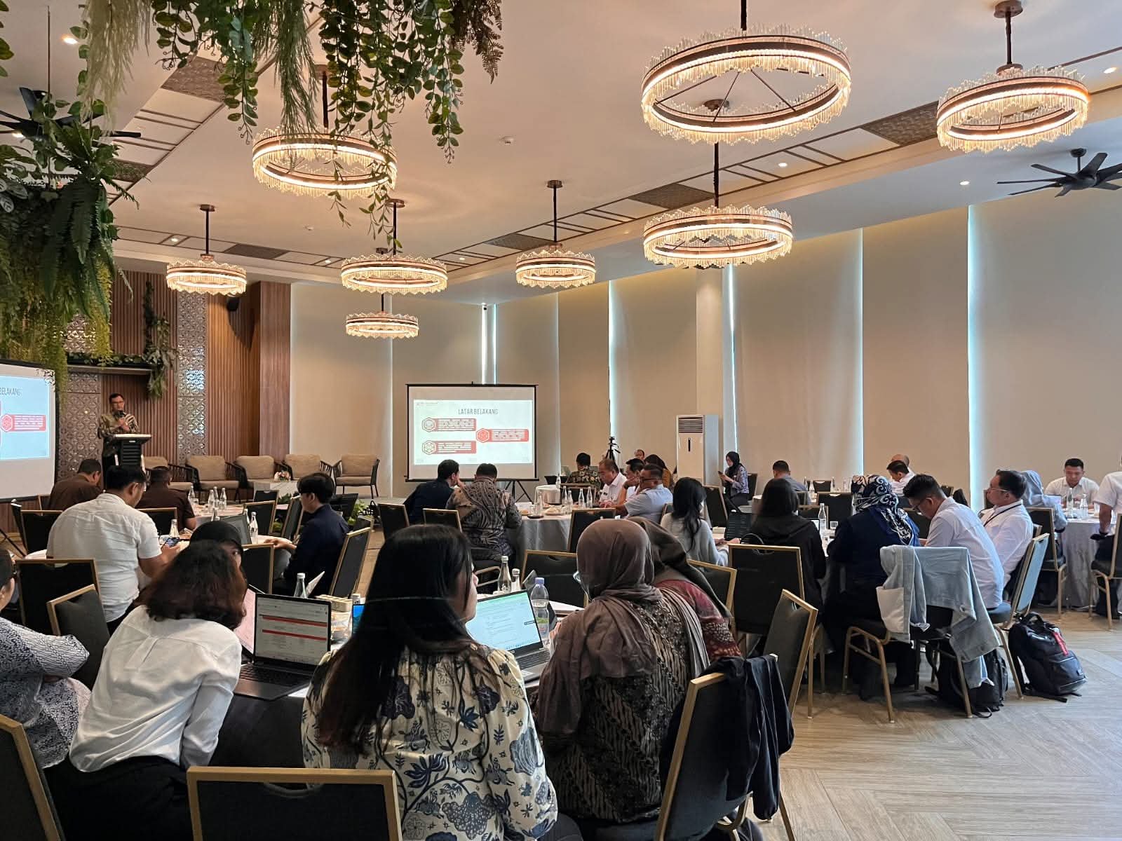 Pemerintah Siapkan Revisi UU ITE, Moderasi Konten Diperketat