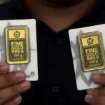 Harga Emas Antam Hari Ini Naik Rp16.000 Jadi Rp2,884 Juta per Gram