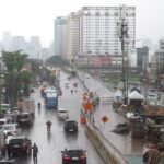 Prakiraan Cuaca Rabu: Sebagian Besar Kota Diguyur Hujan, Waspada Petir