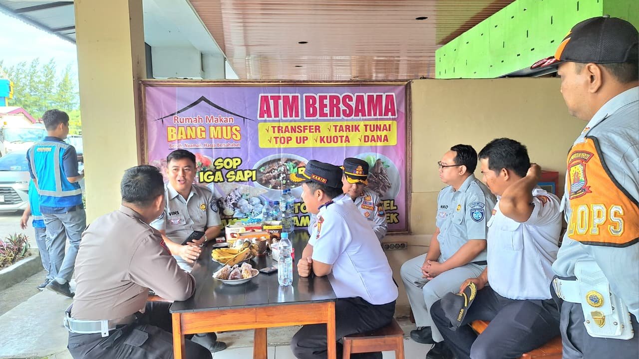 Tekan Angka Kecelakaan Lalu Lintas, Jasa Raharja Cabang Cirebon Gelar Forum Komunikasi Lalu Lintas (FKLL) dan Sosialisasi Keselamatan Berkendara di Rest Area KM 207/A Tol Palikanci Kab Cirebon