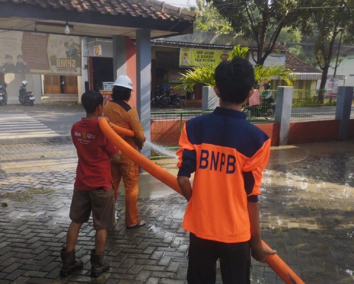 Banjir Rendam Sejumlah Wilayah di Cepu, Puluhan Rumah Warga Terdampak