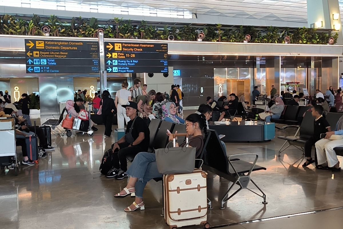 Penumpang Bandara Soetta Tembus 97 Ribu Orang pada Kamis, Terminal 3 Jadi yang Terpadat