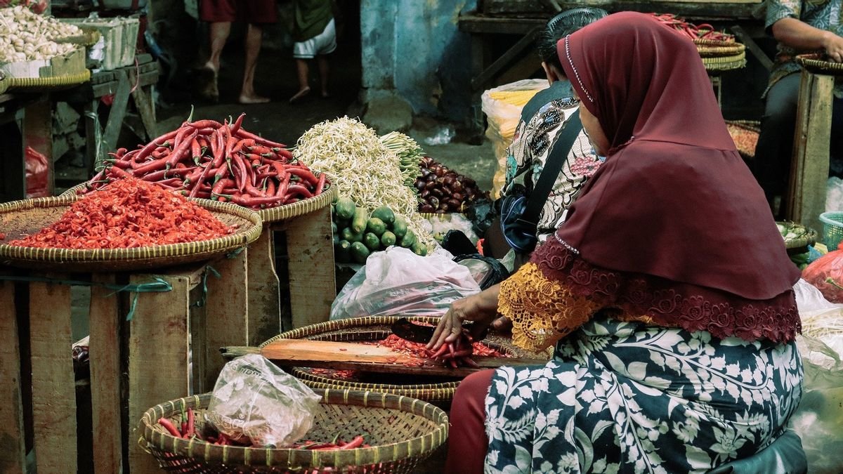Harga Cabai Rawit Tembus Rp61.050/Kg, Telur Ayam Rp33.950/Kg