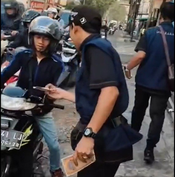 Jelang Akhir Juni 2026, Jasa Raharja Tasikmalaya Gelar Sosialisasi Gebyar Kepatuhan di Simpang Empat Yogya Mitra Batik