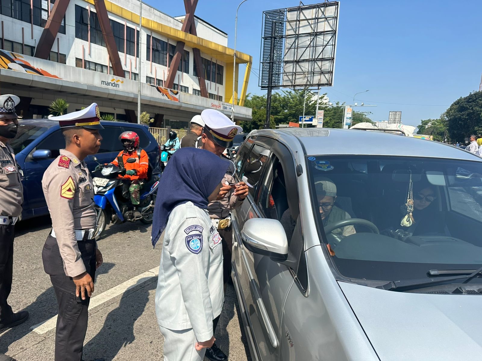 Jasa Raharja Jabar Bersama Tim Pembina Samsat Gelar Operasi Gabungan Tiga Hari di Kabupaten Sumedang