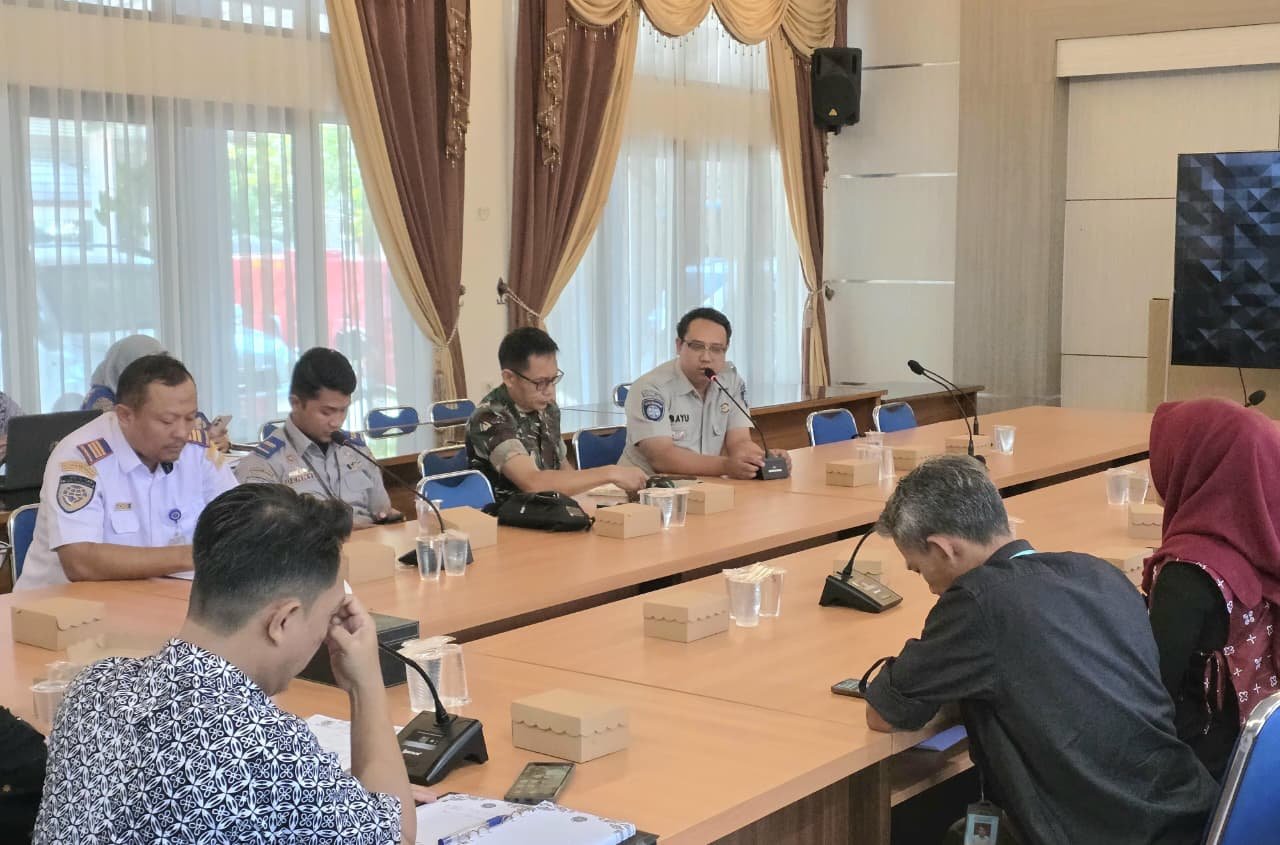 Upaya Peningkatan Keselamatan Lalu Lintas, Jasa Raharja Cabang Cirebon Gelar Forum Komunikasi Lalu Lintas (FKLL) di Dinas Perhubungan Kota Cirebon