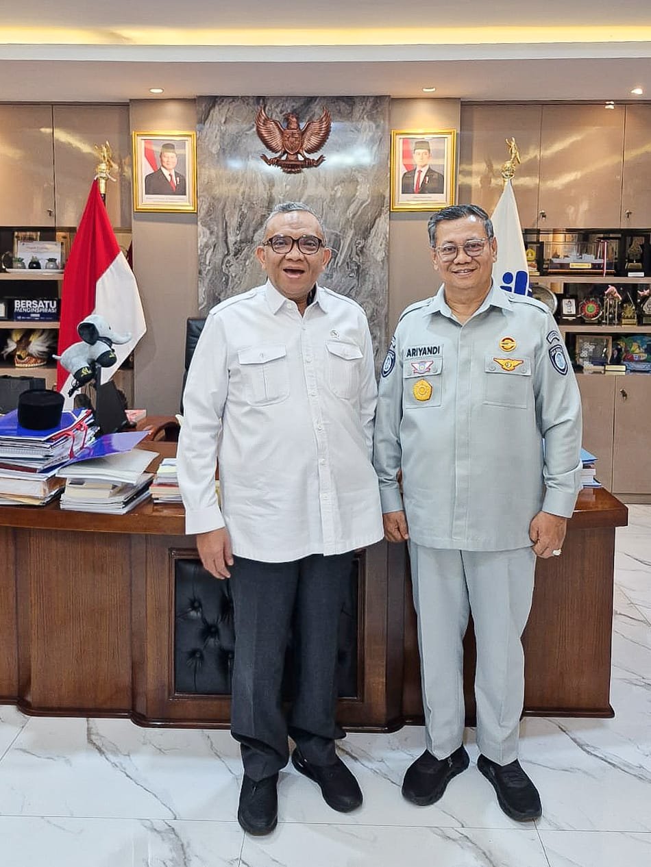 Kolaborasi Jasa Raharja-Kemenaker Dorong Keselamatan dan Kepatuhan Berlalu Lintas Kolaborasi Jasa Raharja-Kemenaker Dorong Keselamatan dan Kepatuhan Berlalu Lintas