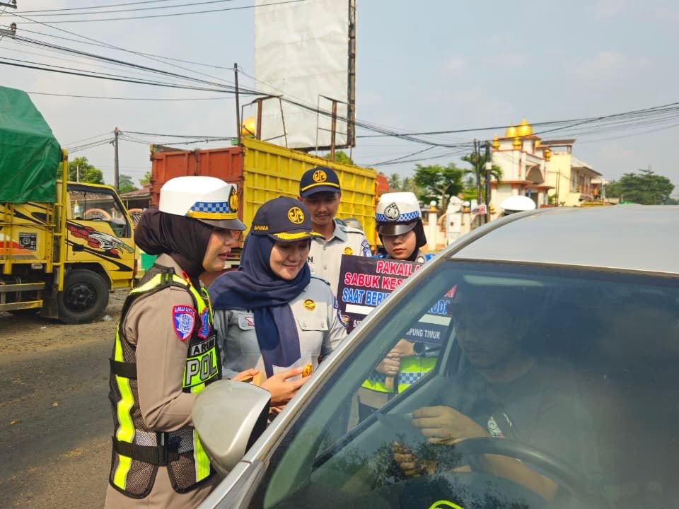 Operasi Gabungan di Lampung Timur, Jasa Raharja dan Mitra Samsat Sosialisasikan Program Keringanan Pajak