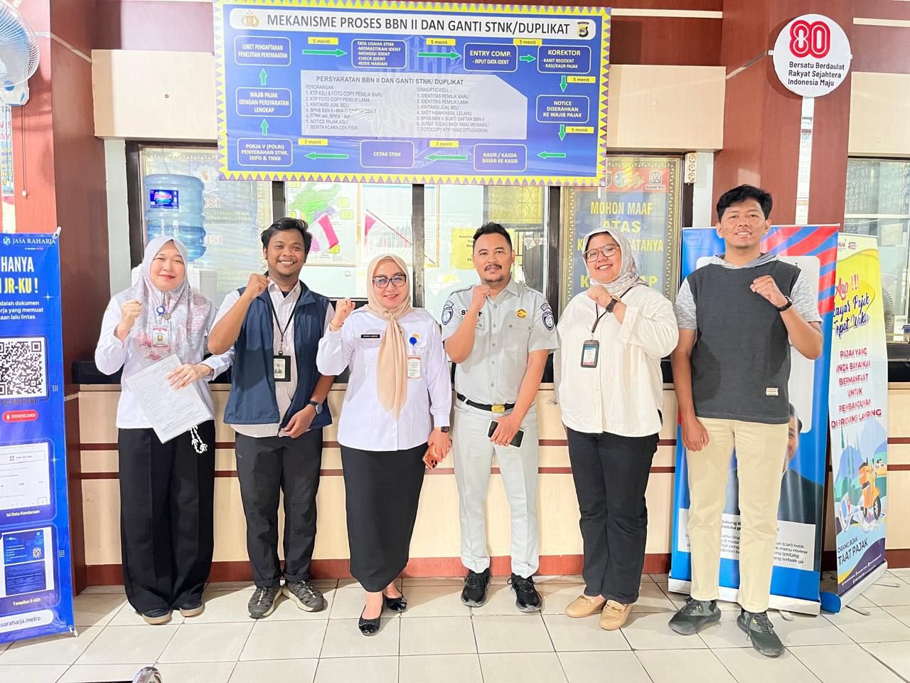 Tim Kementerian Keuangan dan Bank Indonesia Tinjau Implementasi Digitalisasi Pembayaran di Samsat Metro