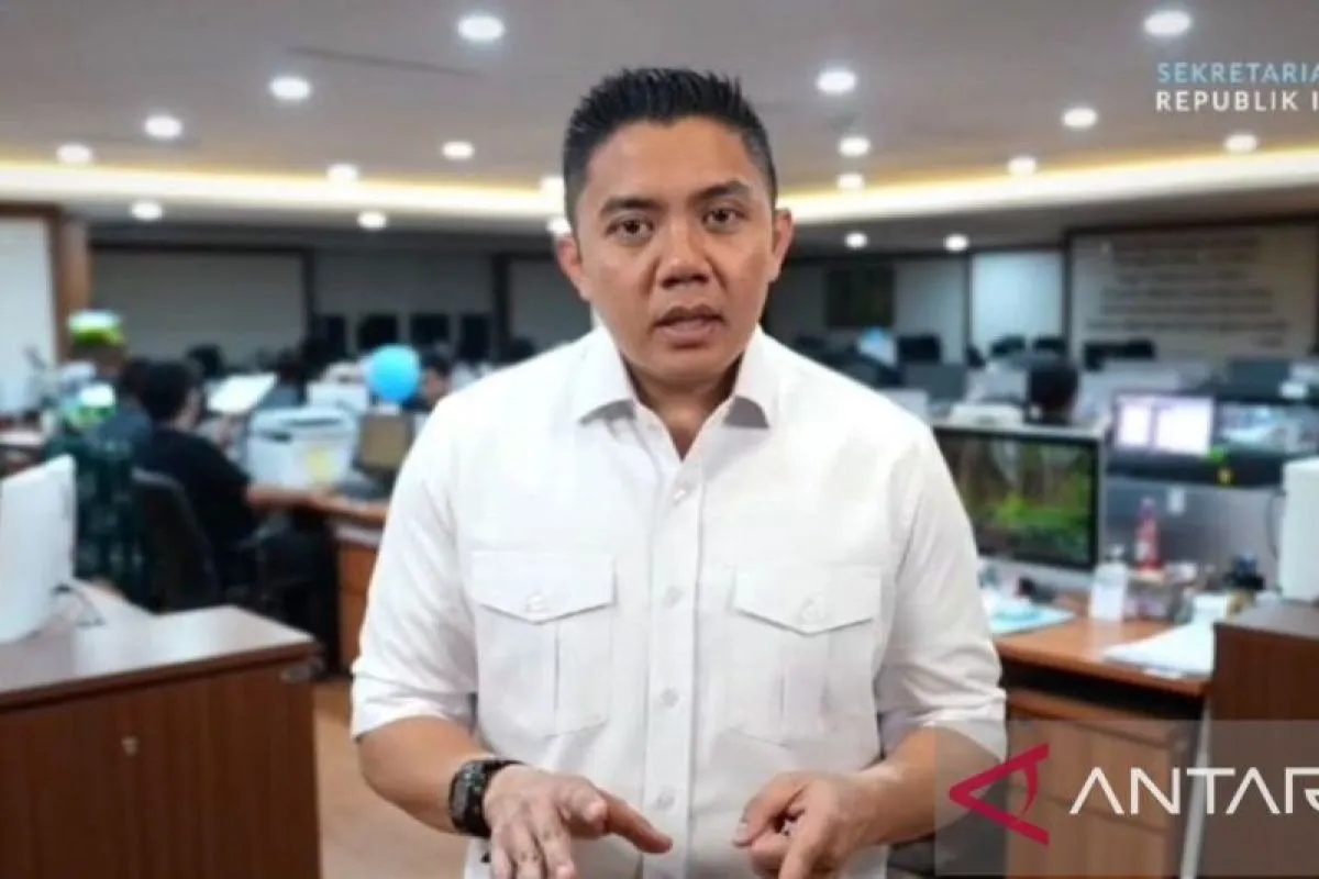 Teddy: Prabowo Bangun Kedekatan dengan Pemimpin Dunia untuk Hadapi Ketidakpastian Global