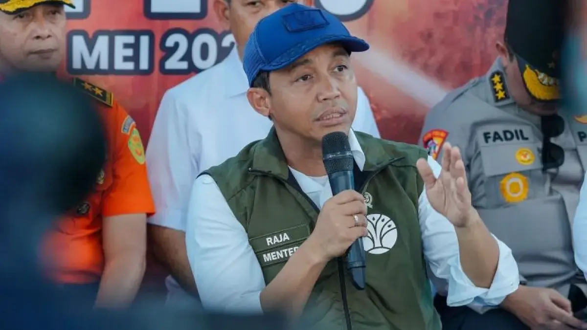 Komisi IV DPR Akan Panggil Raja Juli Antoni Terkait Persoalan Alih Fungsi Lahan di Kuansing Komisi IV DPR Akan Panggil Raja Juli Antoni Terkait Persoalan Alih Fungsi Lahan di Kuansing