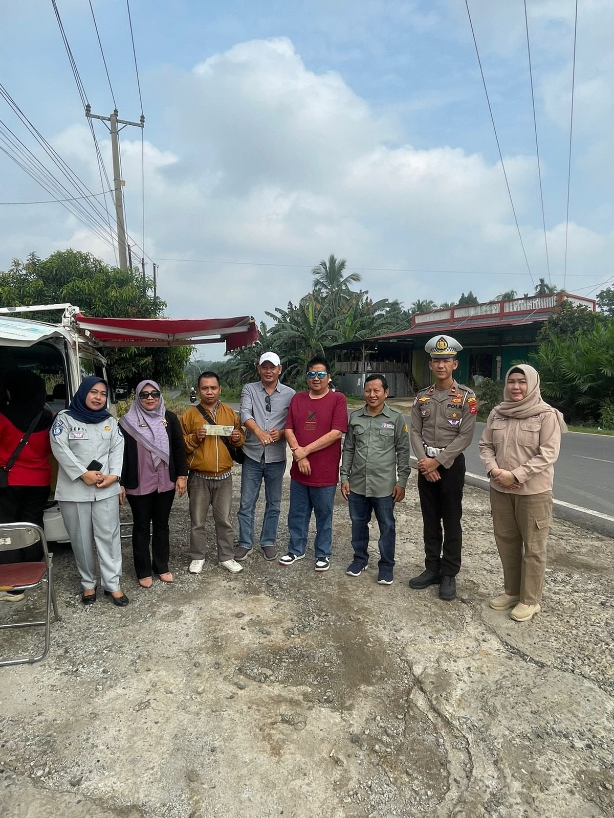 Tim Pembina Samsat Bengkulu Tengah Gelar Opsgab Patuh Pajak Kendaraan Tim Pembina Samsat Bengkulu Tengah Gelar Opsgab Patuh Pajak Kendaraan
