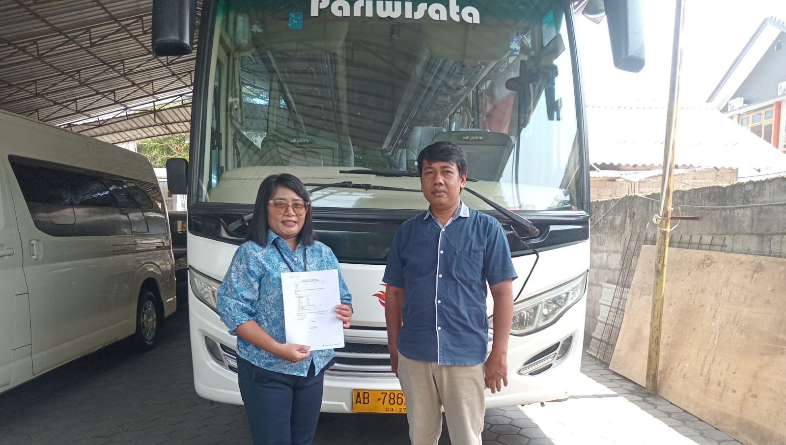 Jasa Raharja Perkuat Pemahaman Peran dan Manfaat SWDKLLJ melalui CRM di PO Surya Jatmiko