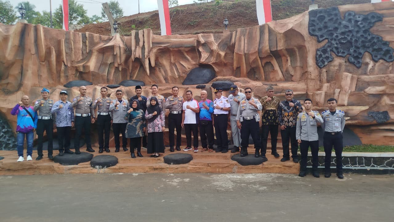 Jasa Raharja Hadiri Forum Penilaian Kampung Tertib Lalu Lintas di Desa Sukamulya