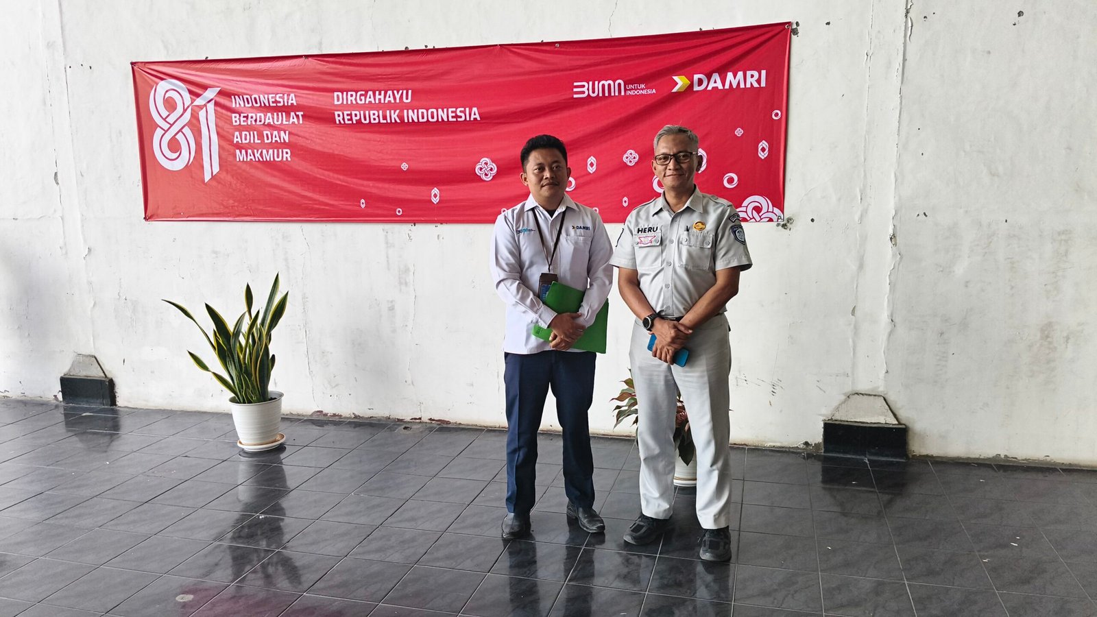Membangun Komunikasi Dua Arah, Koordinasi, Serta Edukasi Keselamatan Berlalu lintas Bersama Mitra Transportasi Membangun Komunikasi Dua Arah, Koordinasi, Serta Edukasi Keselamatan Berlalu lintas Bersama Mitra Transportasi