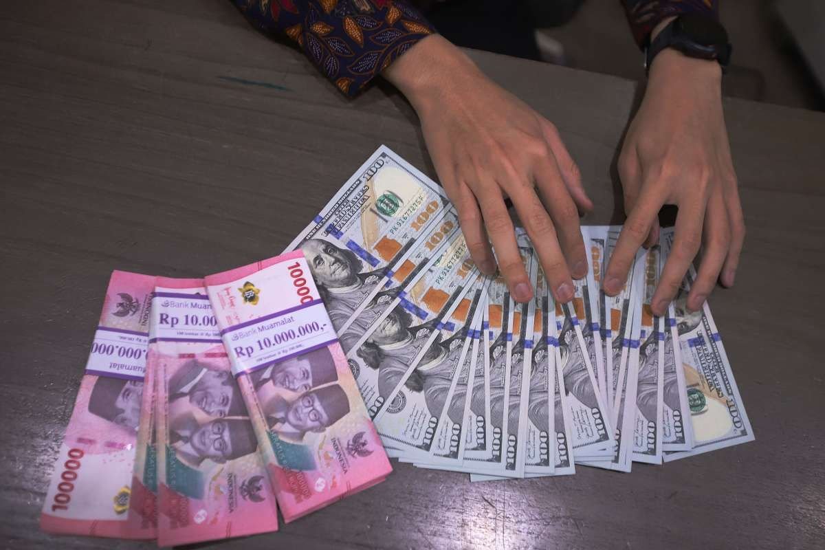 Nilai Tukar Rupiah Hari Ini Menguat, Tembus Rp17.798 per Dolar AS