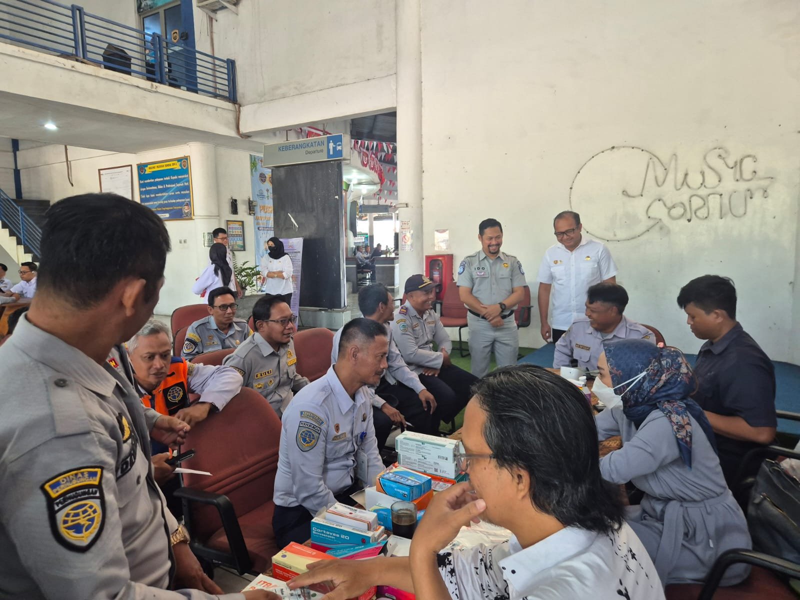 Jasa Raharja Cabang Tasikmalaya Gelar MUKL dan Pengobatan Gratis di Terminal Indihiang dalam Rangka Hari Perhubungan Nasional