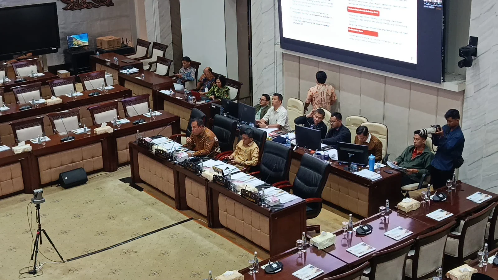 Komisi XI DPR Soroti Definisi Komoditas Strategis dalam RPOJK