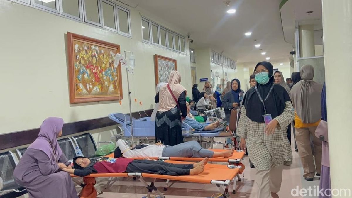 BGN Ungkap Penyebab 512 Santri Keracunan MBG di Sidoarjo