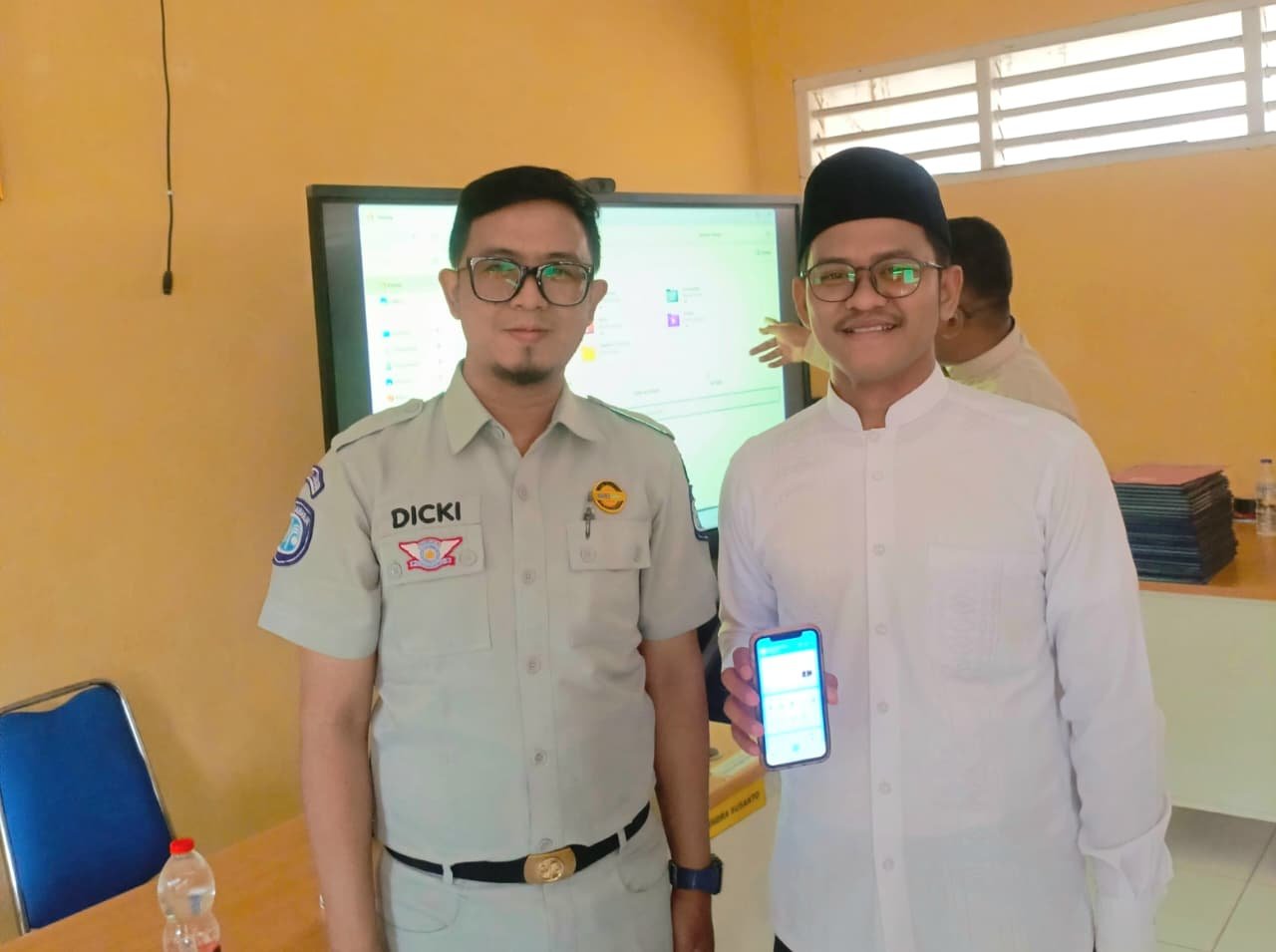 Upaya Keselamatan Lalu Lintas, PT Jasa Raharja (Persero) Cabang Cirebon Gelar Pengajar Peduli Keselamatan Lalu Lintas (PPKL) Di SMK Isda Kec Babakan Kab Cirebon