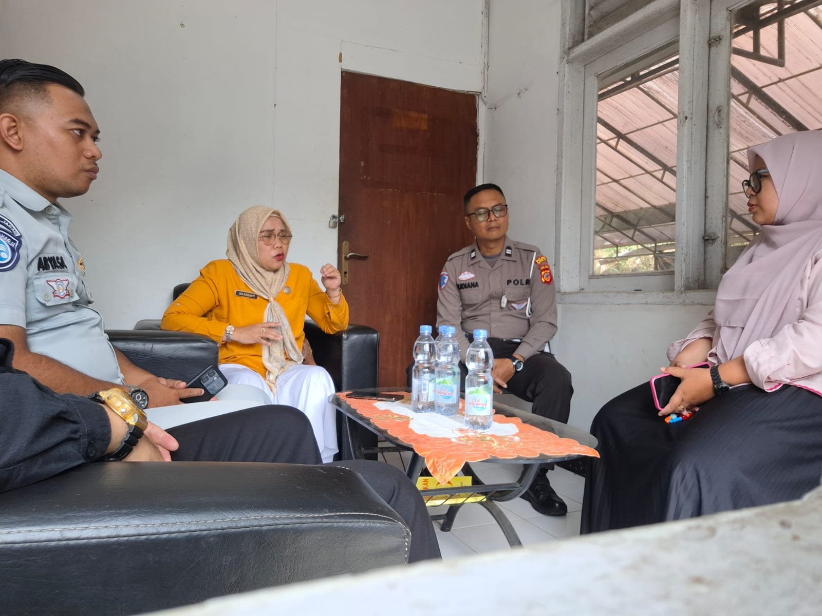 Tim Pembina Samsat Cibadak Kunjungi Sejumlah Perusahaan, Dorong Kepatuhan Pajak Kendaraan Bermotor
