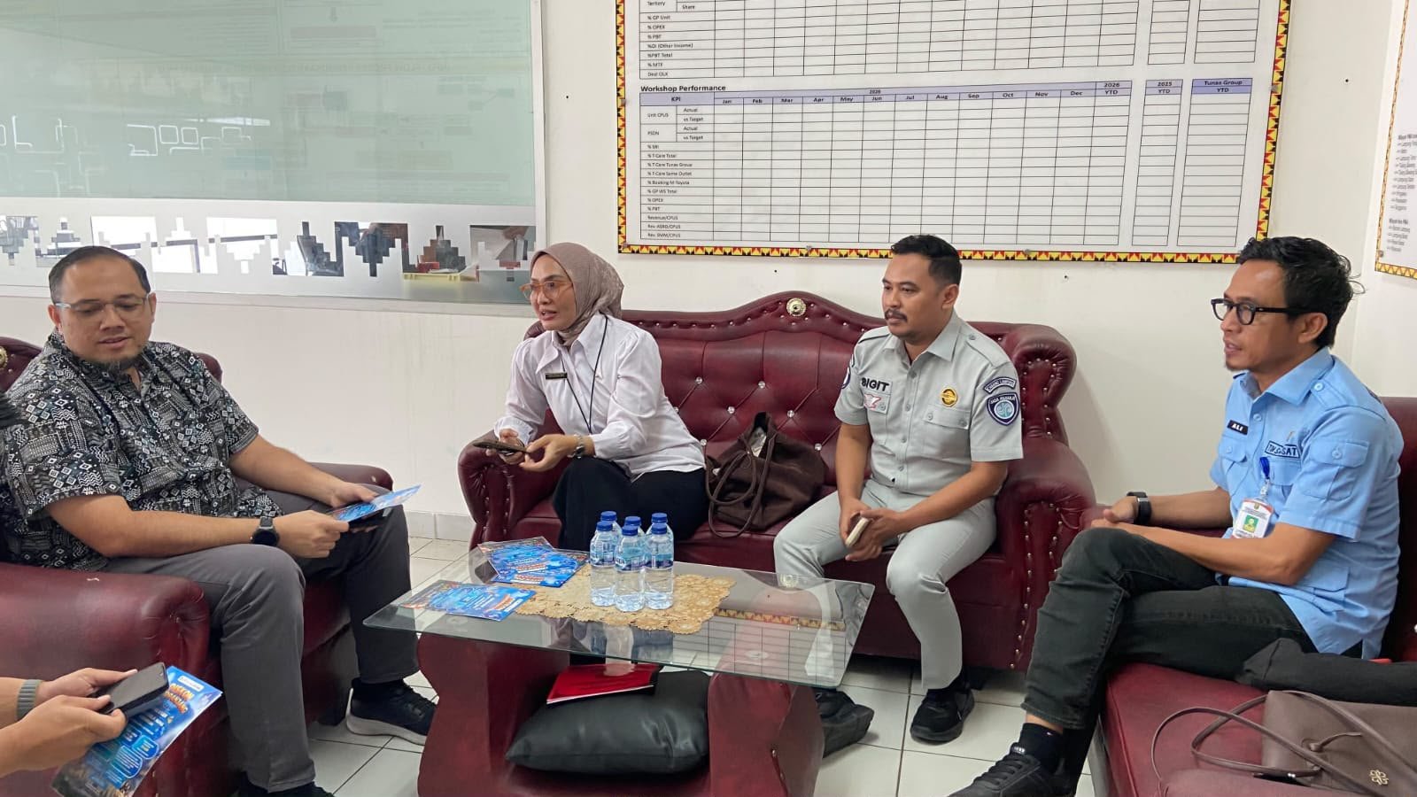 Jasa Raharja Perkuat Sinergi dengan Dealer Toyota Bandar Jaya, Dorong Edukasi Program Keringanan Pajak