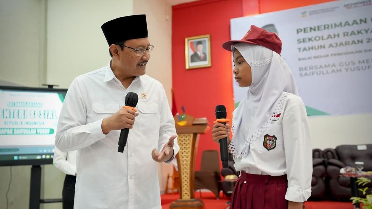 Sekolah Rakyat Prioritaskan Anak dari Keluarga Miskin, Ini Penjelasan Mensos